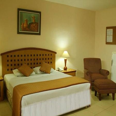 Kalisma Hotel Jakarta Bagian luar foto