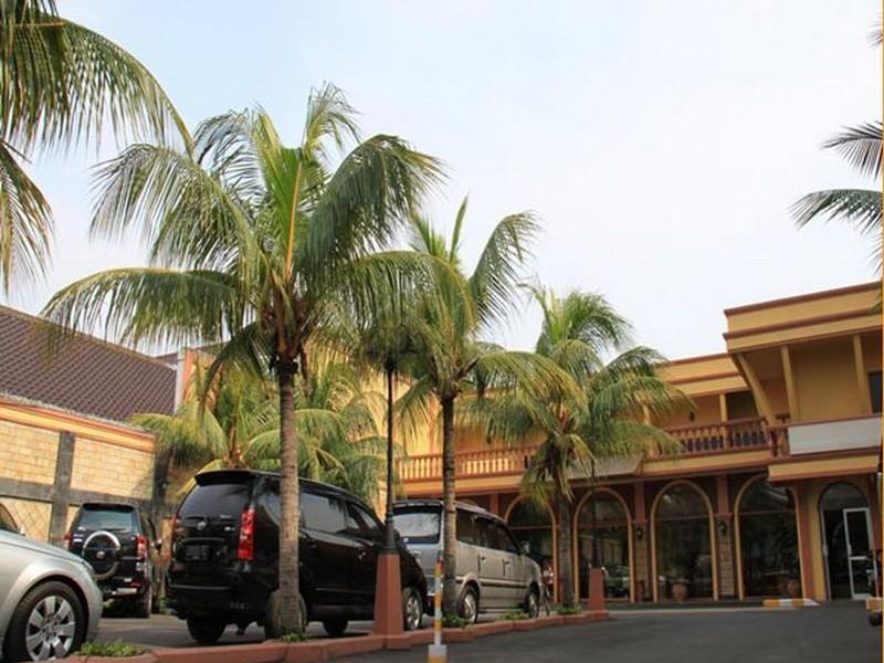 Kalisma Hotel Jakarta Bagian luar foto